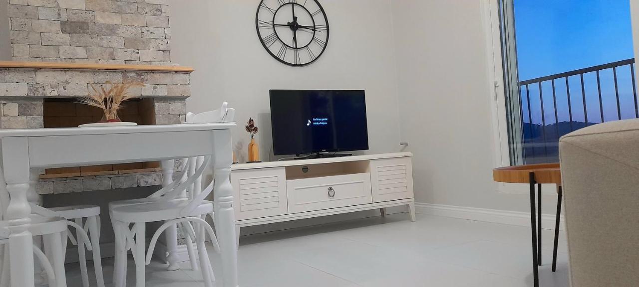 Airport Blue Eye Apartment Dalaman Best Location Also Suitable For Day Rentals Ideal For Air Travelers, 5 Km Close To Airport Екстериор снимка