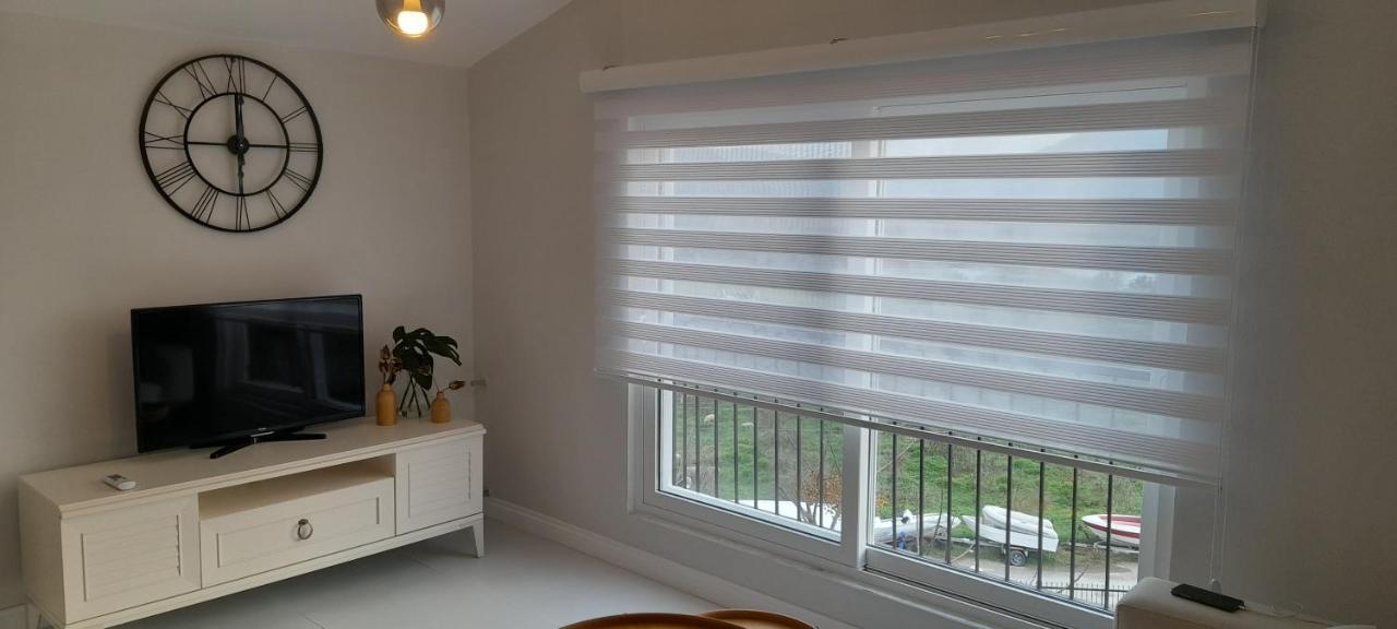 Airport Blue Eye Apartment Dalaman Best Location Also Suitable For Day Rentals Ideal For Air Travelers, 5 Km Close To Airport Екстериор снимка
